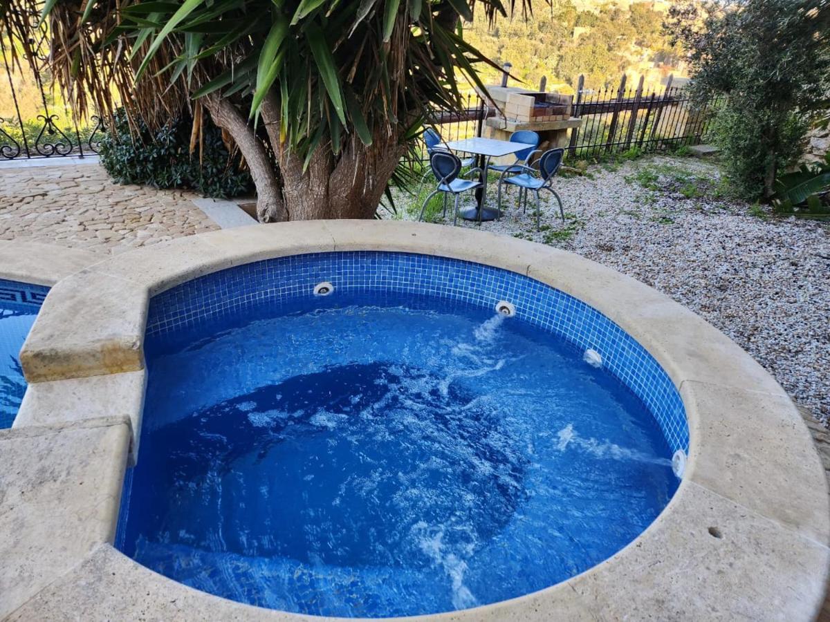 Ghajn il-Kbira  Gozo Island Escape Sleeps 4 With Private Bathroom מראה חיצוני תמונה
