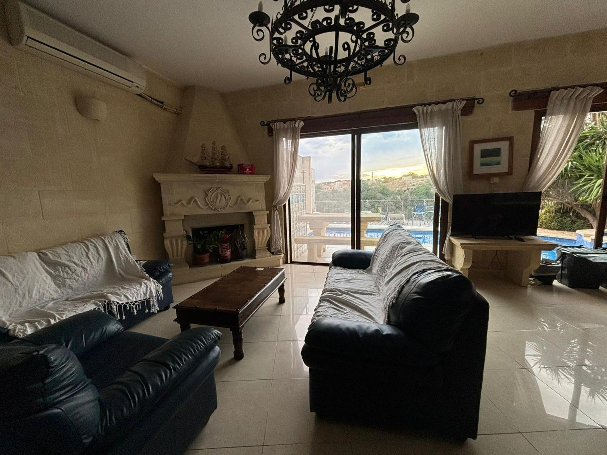 Ghajn il-Kbira  Gozo Island Escape Sleeps 4 With Private Bathroom מראה חיצוני תמונה