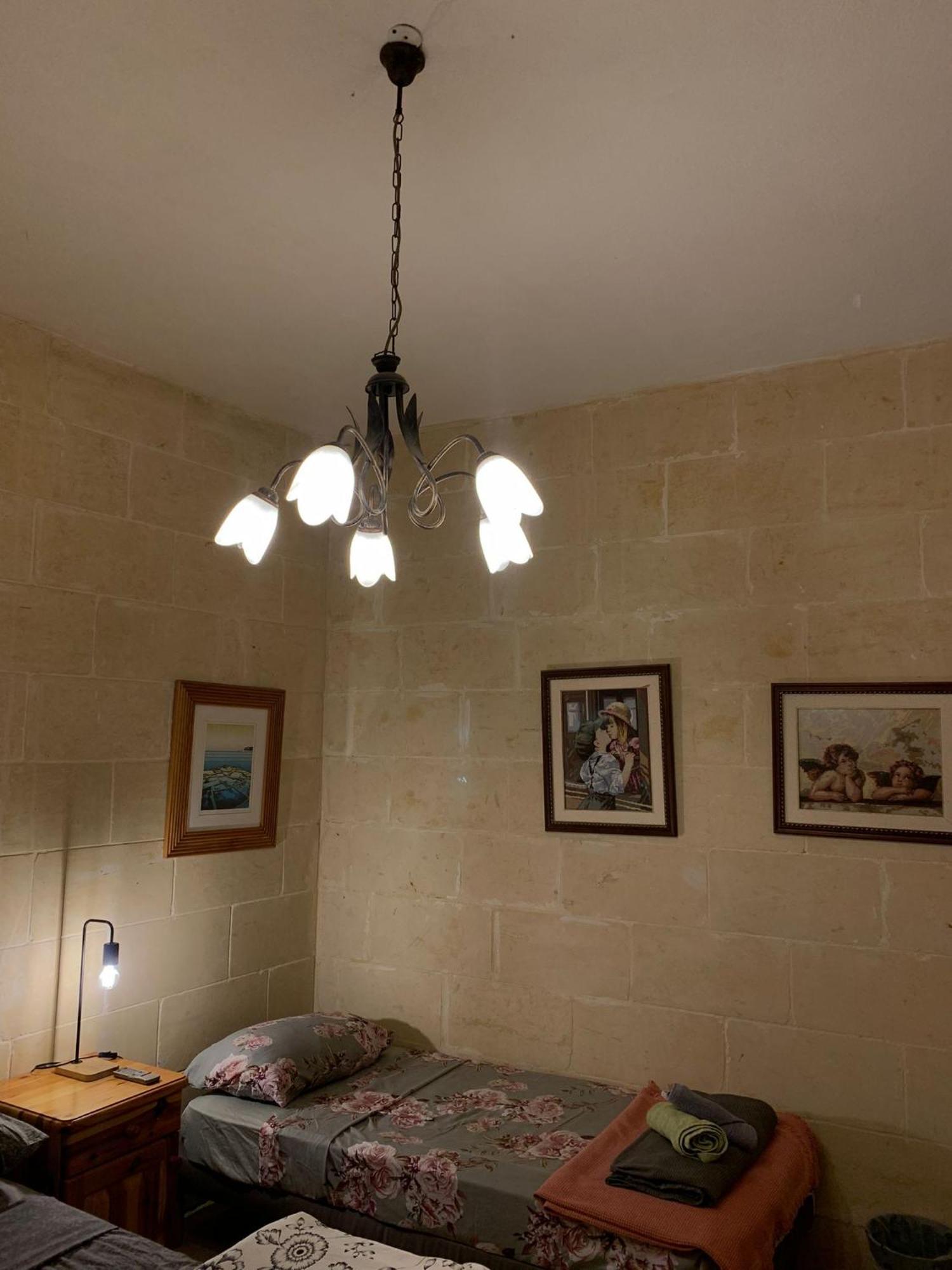 Ghajn il-Kbira  Gozo Island Escape Sleeps 4 With Private Bathroom מראה חיצוני תמונה