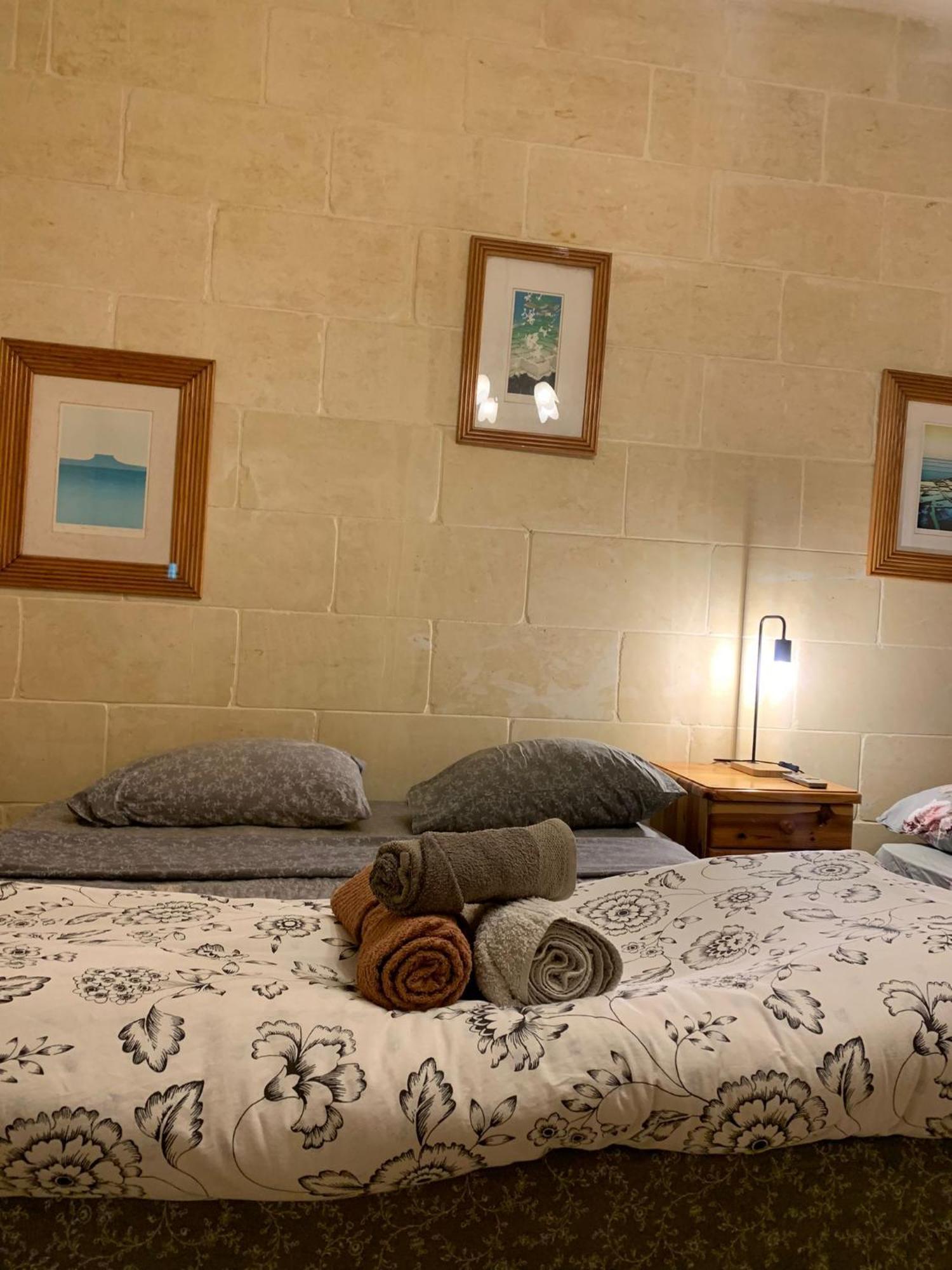 Ghajn il-Kbira  Gozo Island Escape Sleeps 4 With Private Bathroom מראה חיצוני תמונה